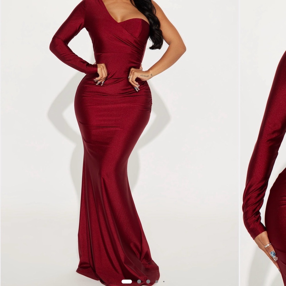 Elegant Red Evening Dress